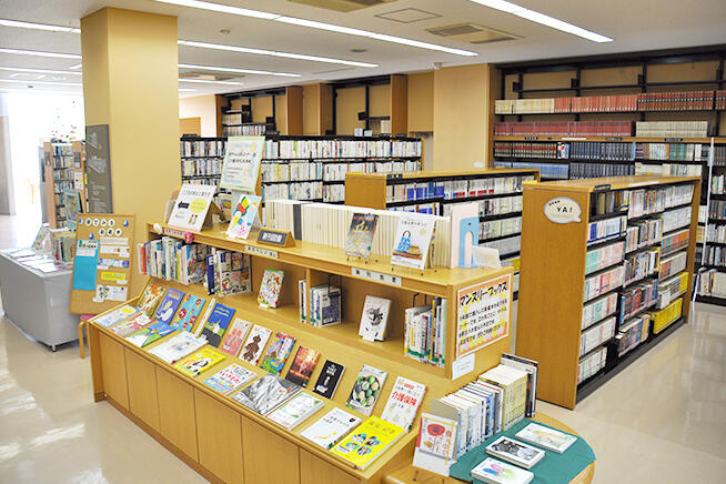 朝日図書館の内部の写真